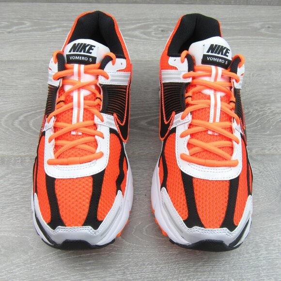Nike Zoom Vomero 5 Athletic Shoes Mens Size 10 Total Orange Black NEW - Picture 6 of 16